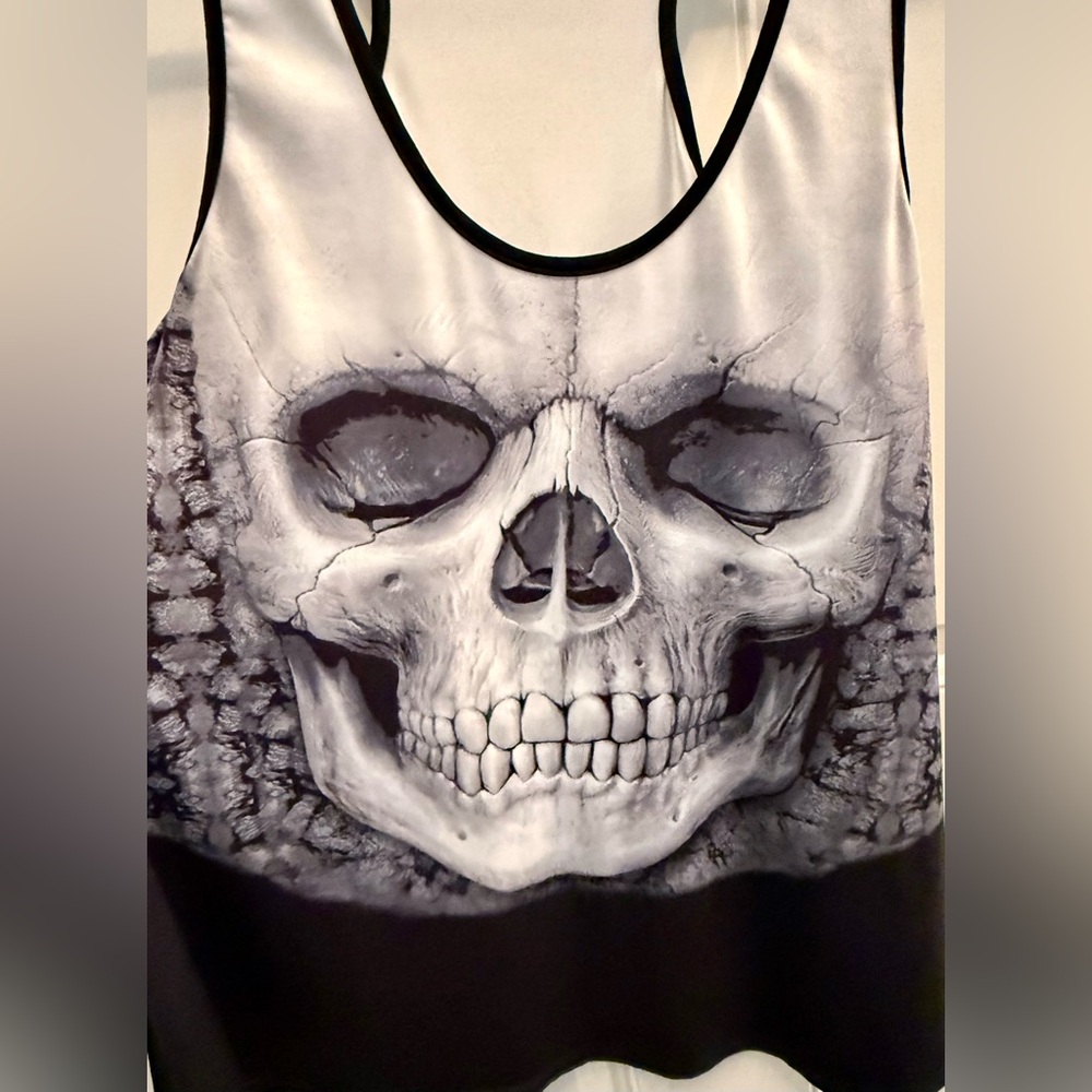 Edgy Skull Print Tank Top